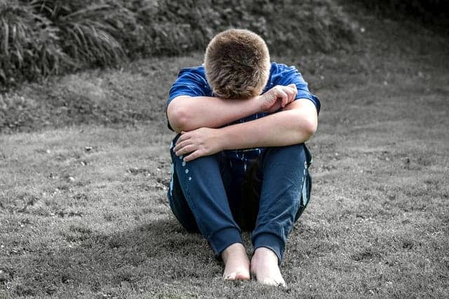 boy child cry 256658