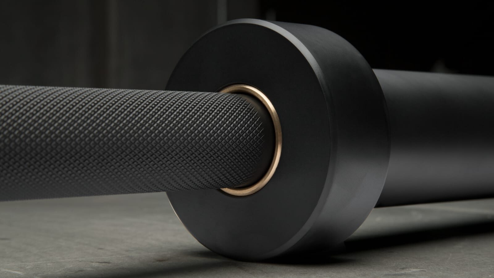 cerakote black shaft and matte black sleeve construction